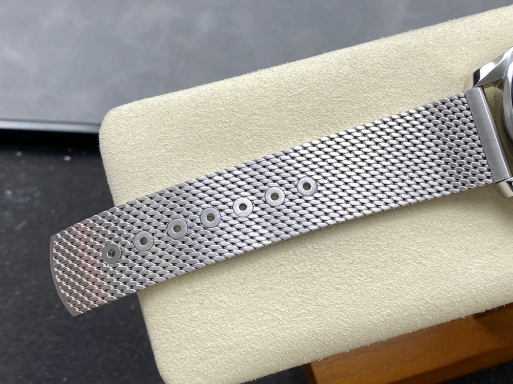 Seamaster 300m 007 B 01