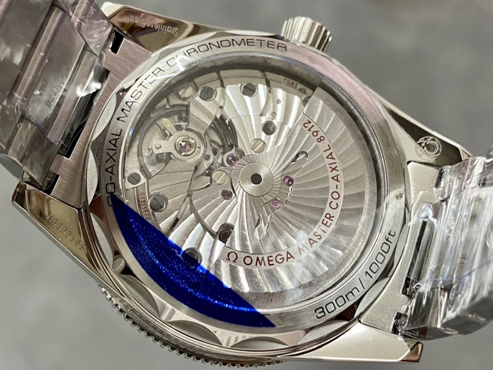 Seamaster 300m Retro 17