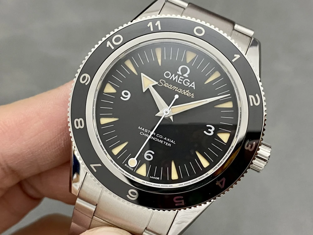 Seamaster 300m Retro 22