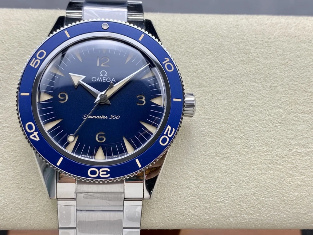 Seamaster 300m Retro 29