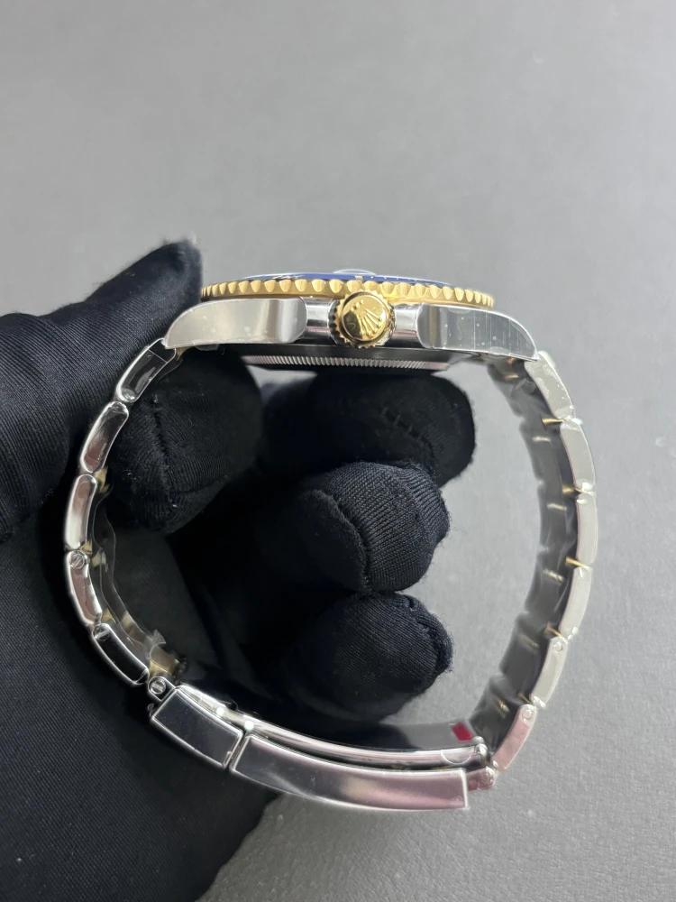  Close up to the Crown Rolex Two-Tone Blue Submariner by ARF Factory V2 Weighted Edition at 180g, DD3235 Movement 