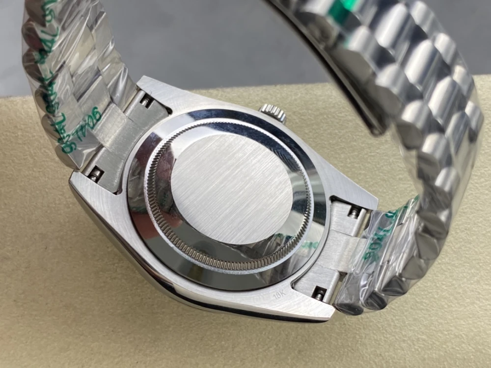 Day-Date 40mm 228236 Watch ARF 1:1 Best Edition with Silver Dial, Fluted Bezel, and President Bracelet On Asia 3255 7 Back cover of Rolex Day-Date 40 Platinum Silver dial Baguette Diamond Dial ARF Replica Watch